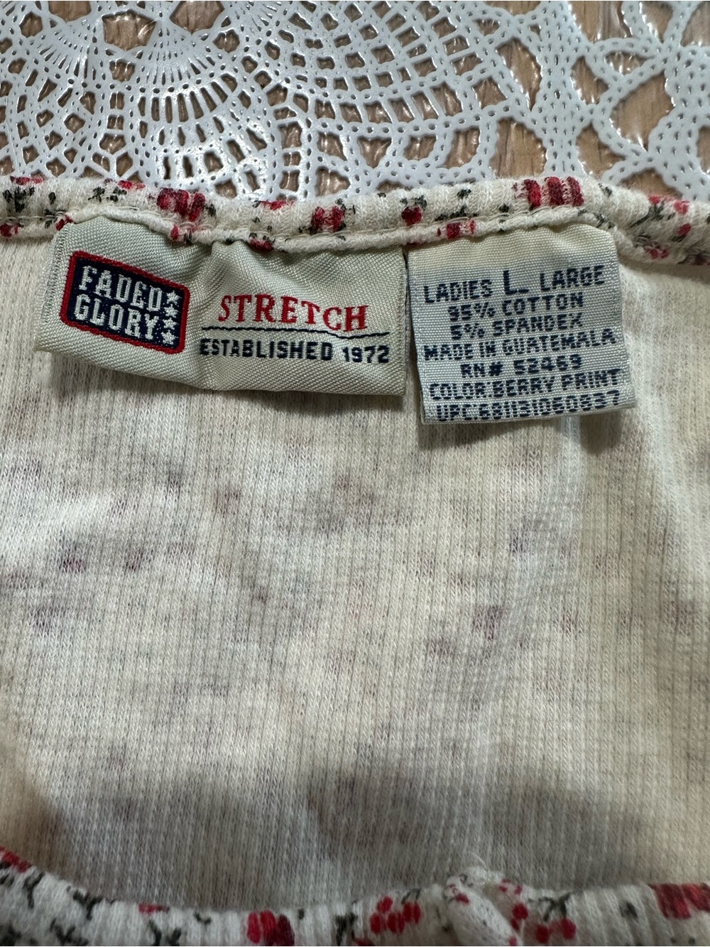 Faded Glory Large Floral Ribbed Henley Top Y2K Cottagecore Red Cream - Picture 2 of 5